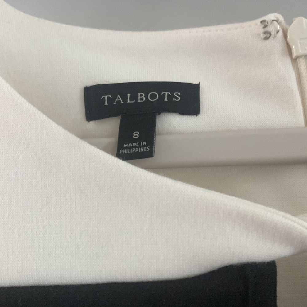 Talbots Keyhole Short Sleeve Dress - Picture 2 of 3